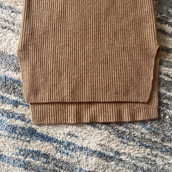 French Connection Sweater - Picture 3 of 5